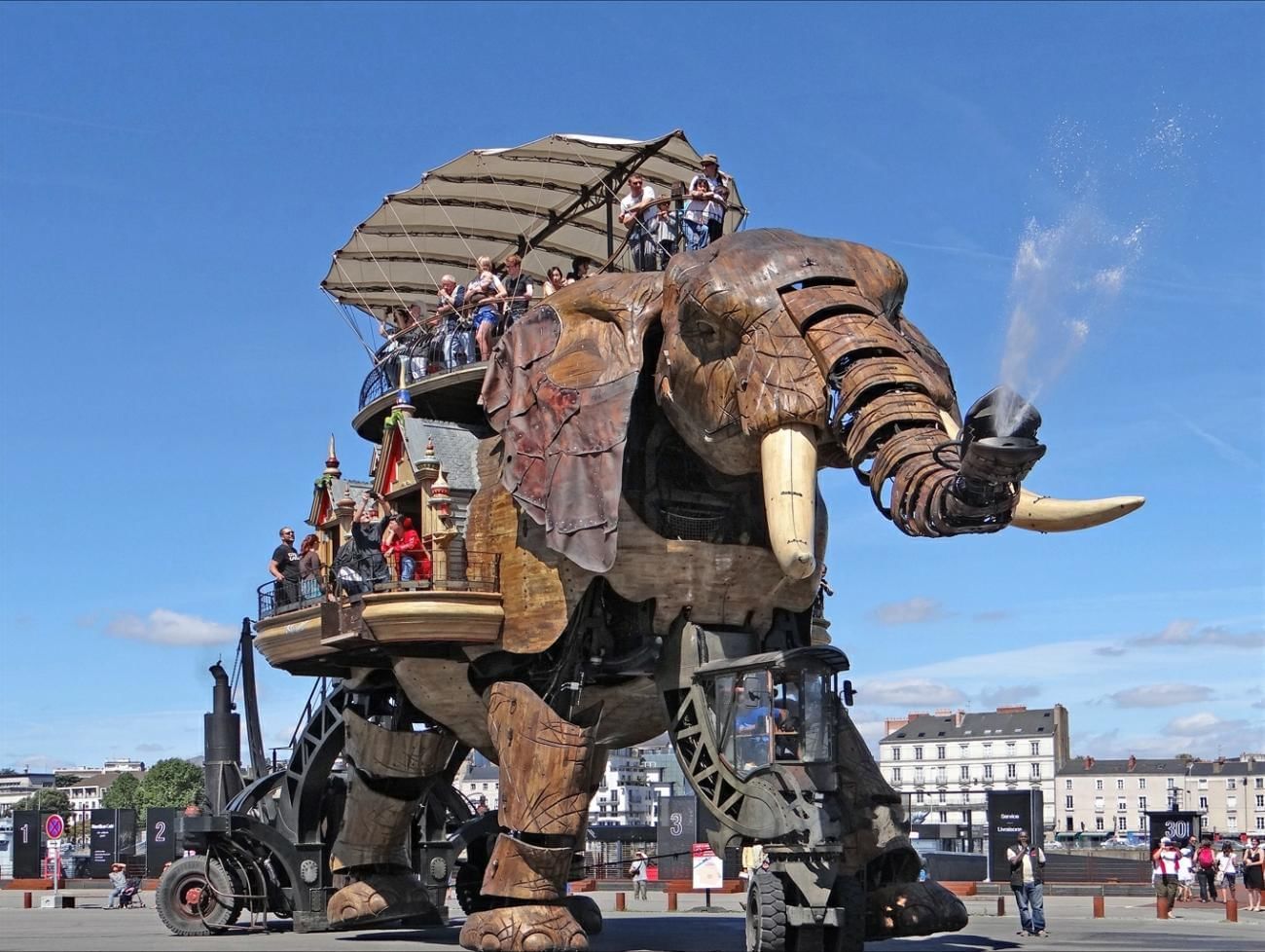 Parenthèse artistique à l'Hôtel de France Oceania de Nantes